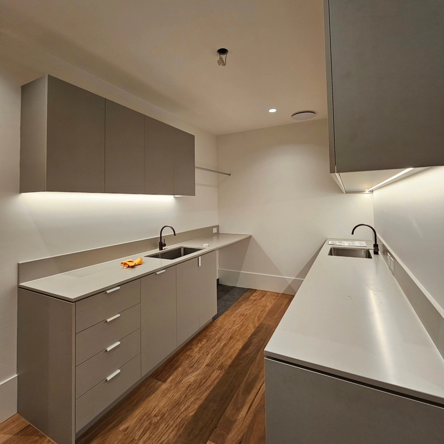 2-Pack (2PAC) Door Finishes